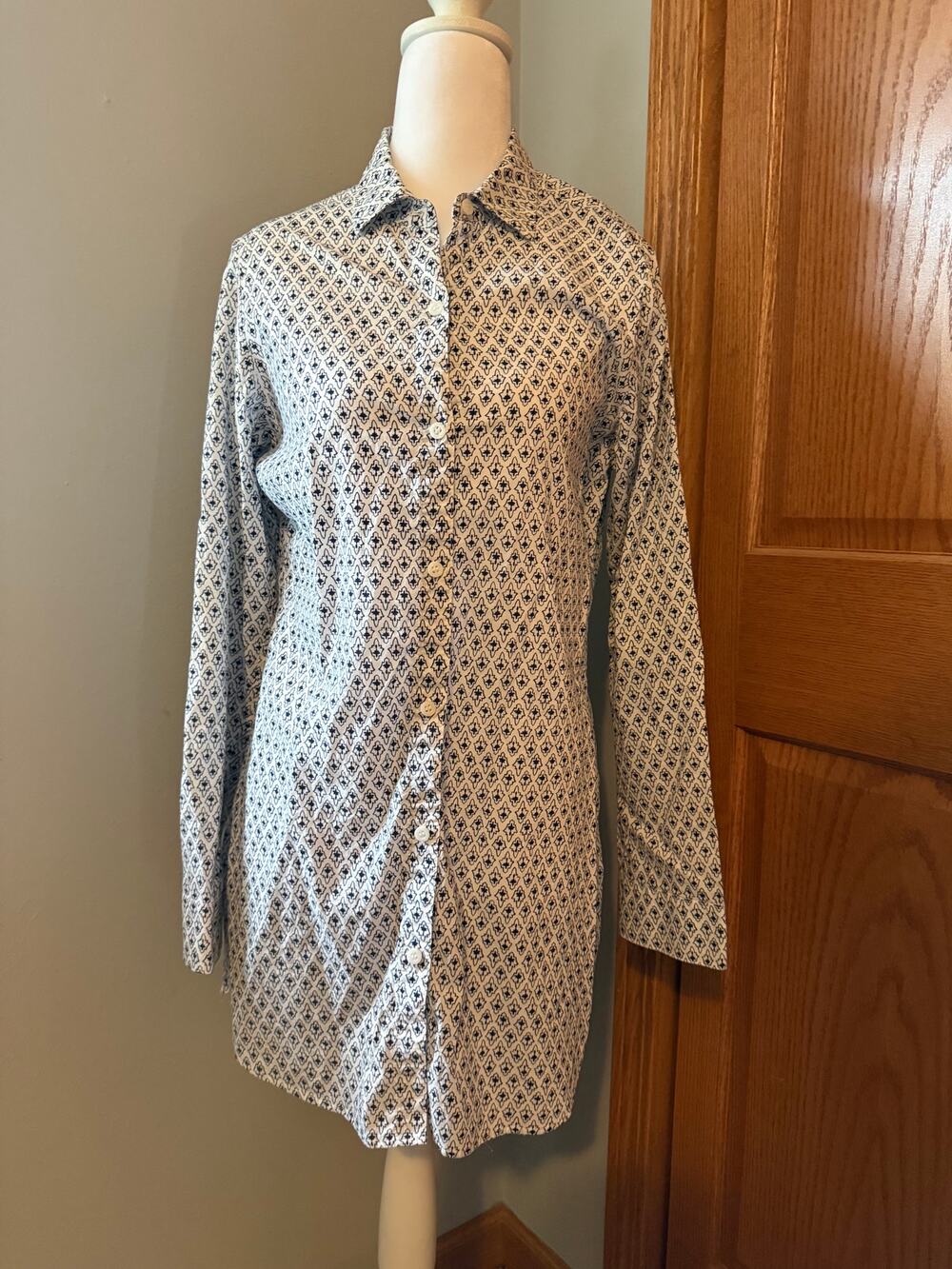 Tommy Bahama Tunic Button Down Cover Up Size Small